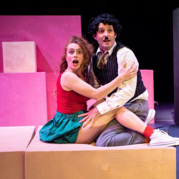 A27EC017E9D8B0F792208247D120B1E7 600x600